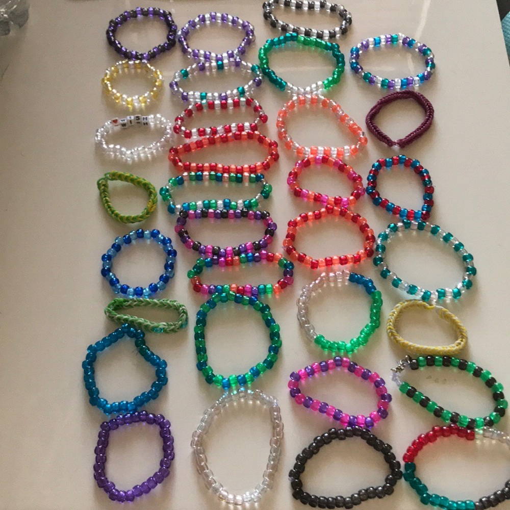 32 bracelets